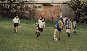 Motty clears under pressure from Carney
